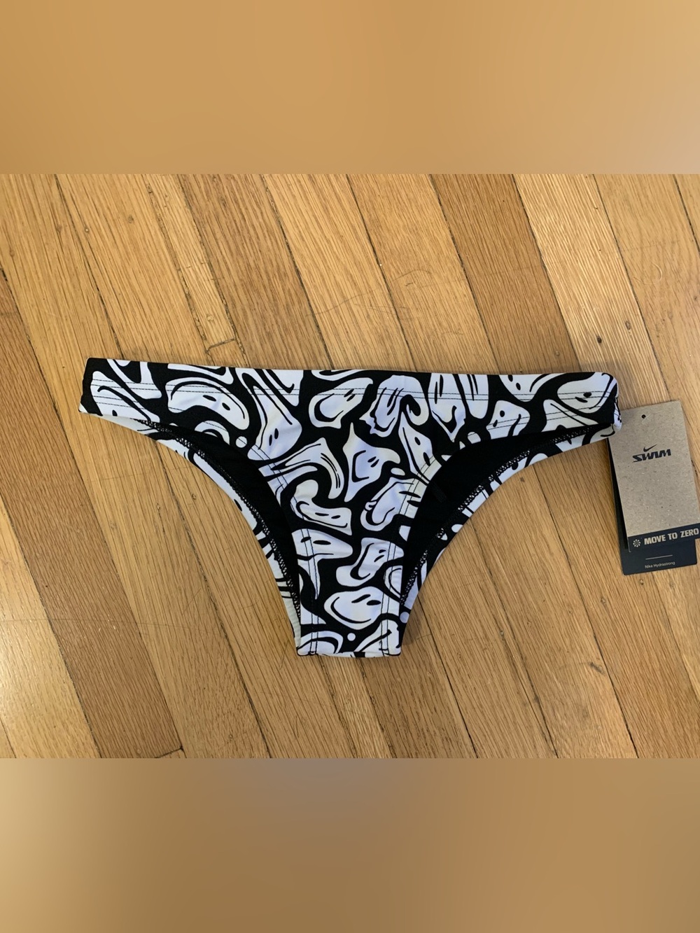 NWT NIKE SWIM HYDRASTRONG Black/White Happy Face Bikini Bottoms Women’s Size S